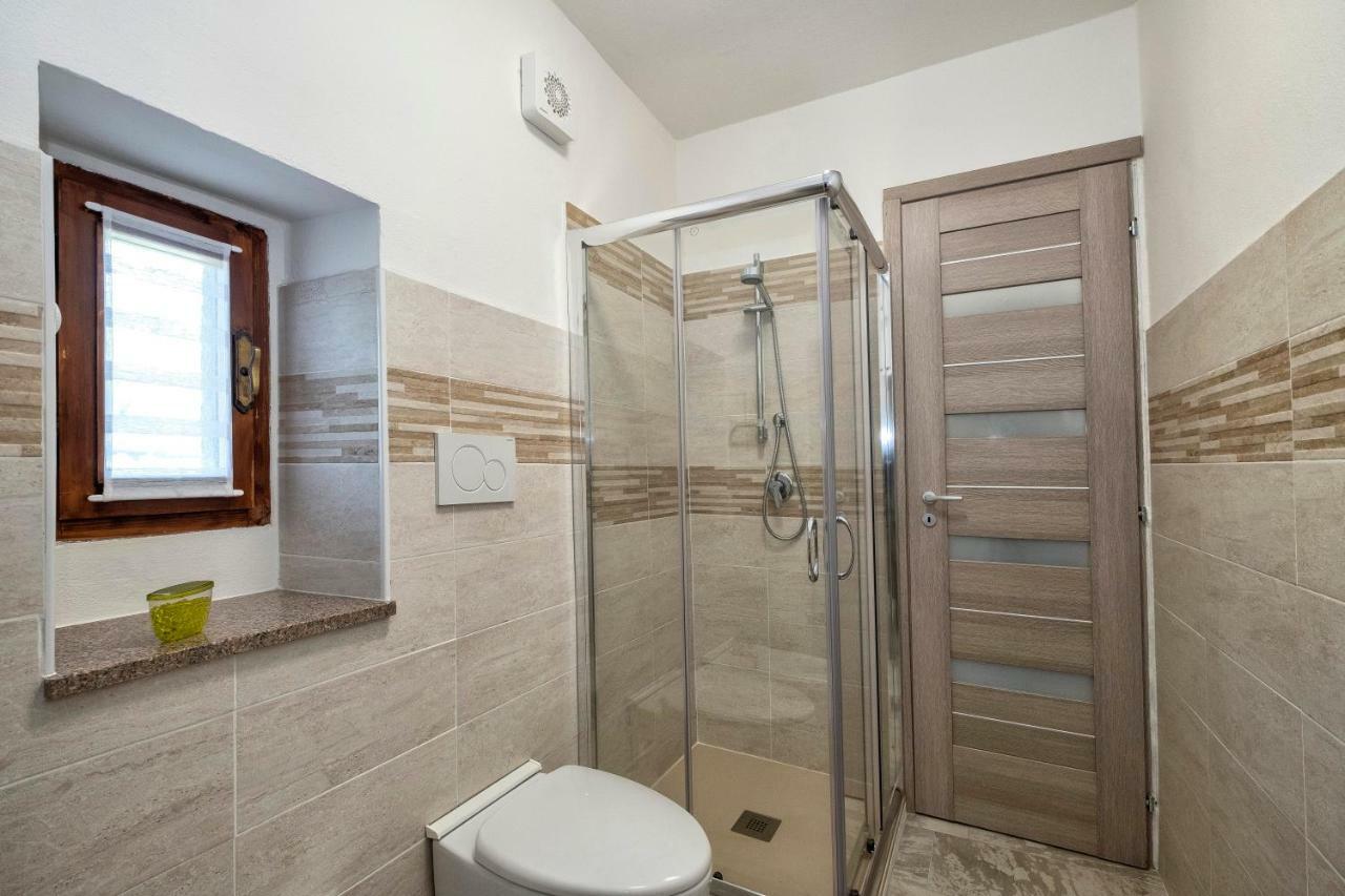 Ferienwohnung Casa Delle Rose Verbania Exterior foto